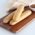 Garlic Breadstick (2.5 grain), WG 62113_2GR_toppedBreadstick_980x1210